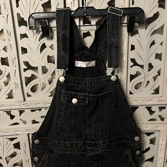 NOBO ADORABLE BLACK STRETCHY COTTON JEAN OVERALLS SHORTS - Picture 2 of 8